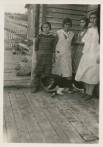 Image: Four young girls with dog